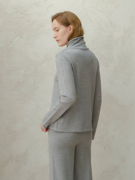 Dolcevita relaxed in lana merino extra fine in maglia 3D