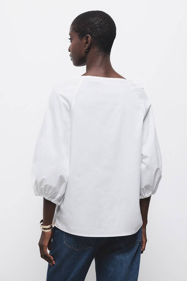 Blusa semplice in cotone con maniche a 3/4 e scollo a barca