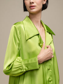 Tunica satinata oversize con bottoni