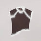 Top asimmetrico con piume marrone