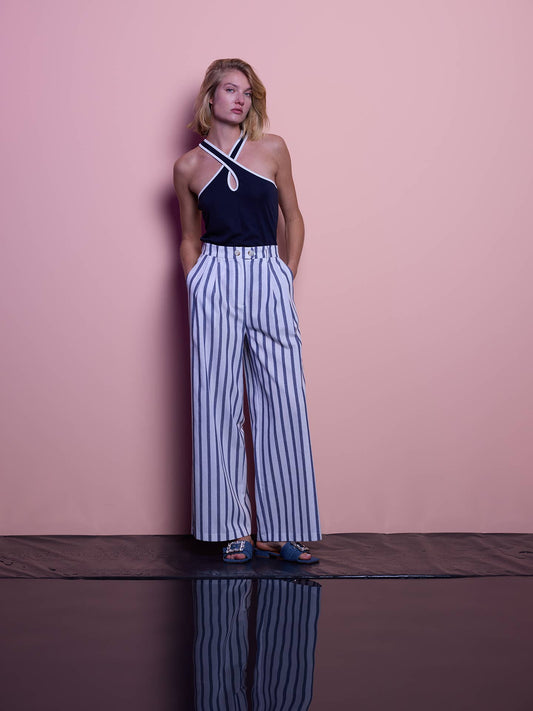 Pantaloni palazzo a righe bianche e blu