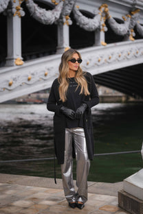 Pantaloni metallizzati argento a vita alta