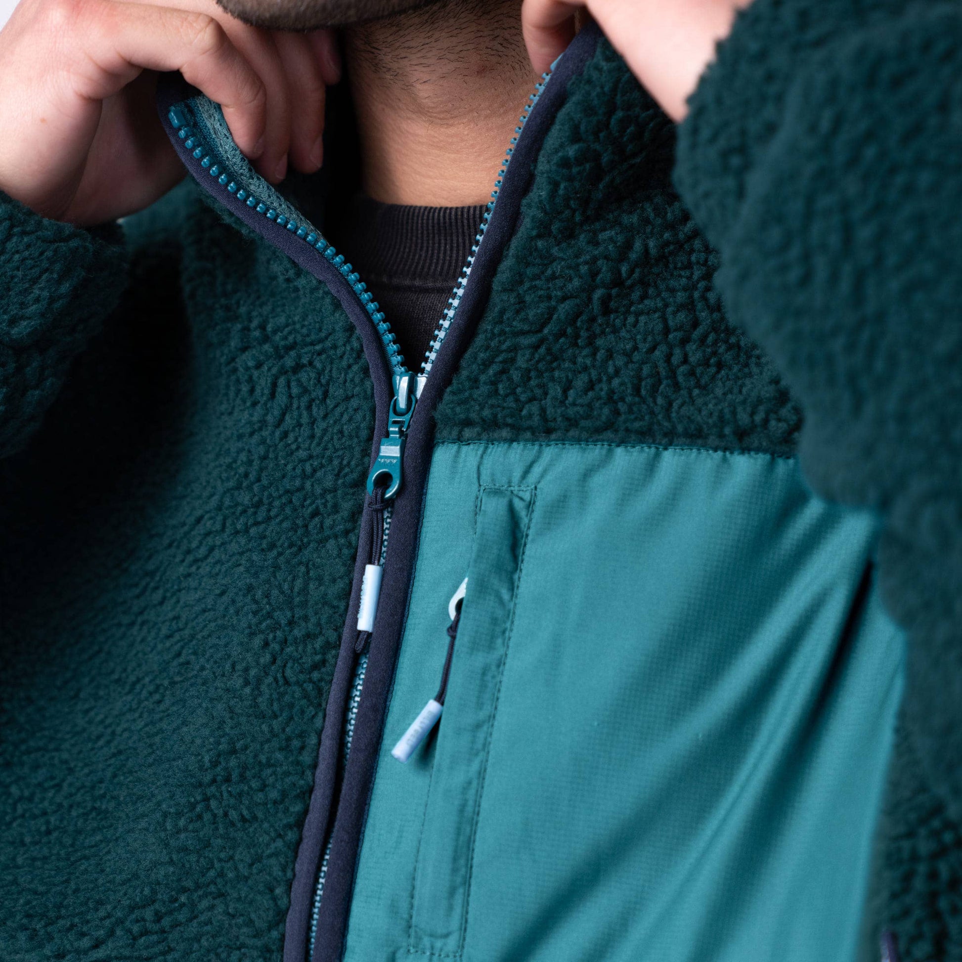 Giacca sherpa imbottita bicolore verde