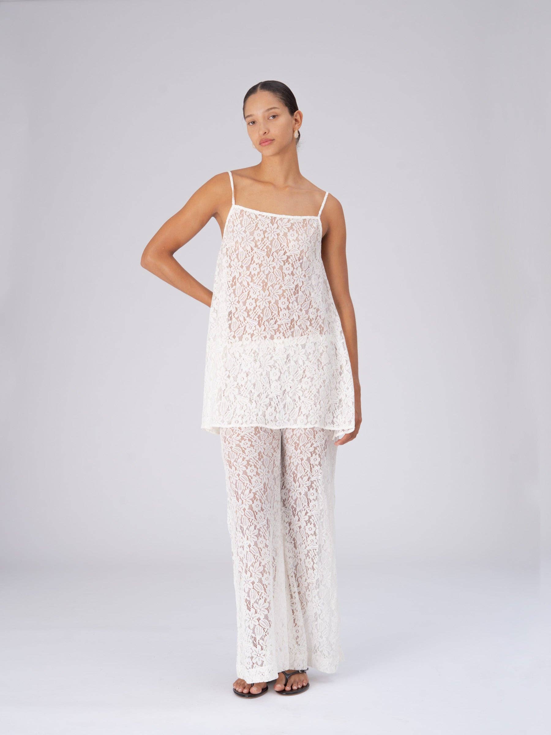 Top lungo in pizzo bianco Luna