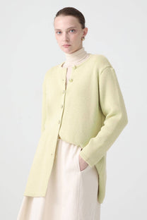 Cardigan lungo con bottoni color crema