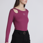 Top a costine con cut-out e ricamo