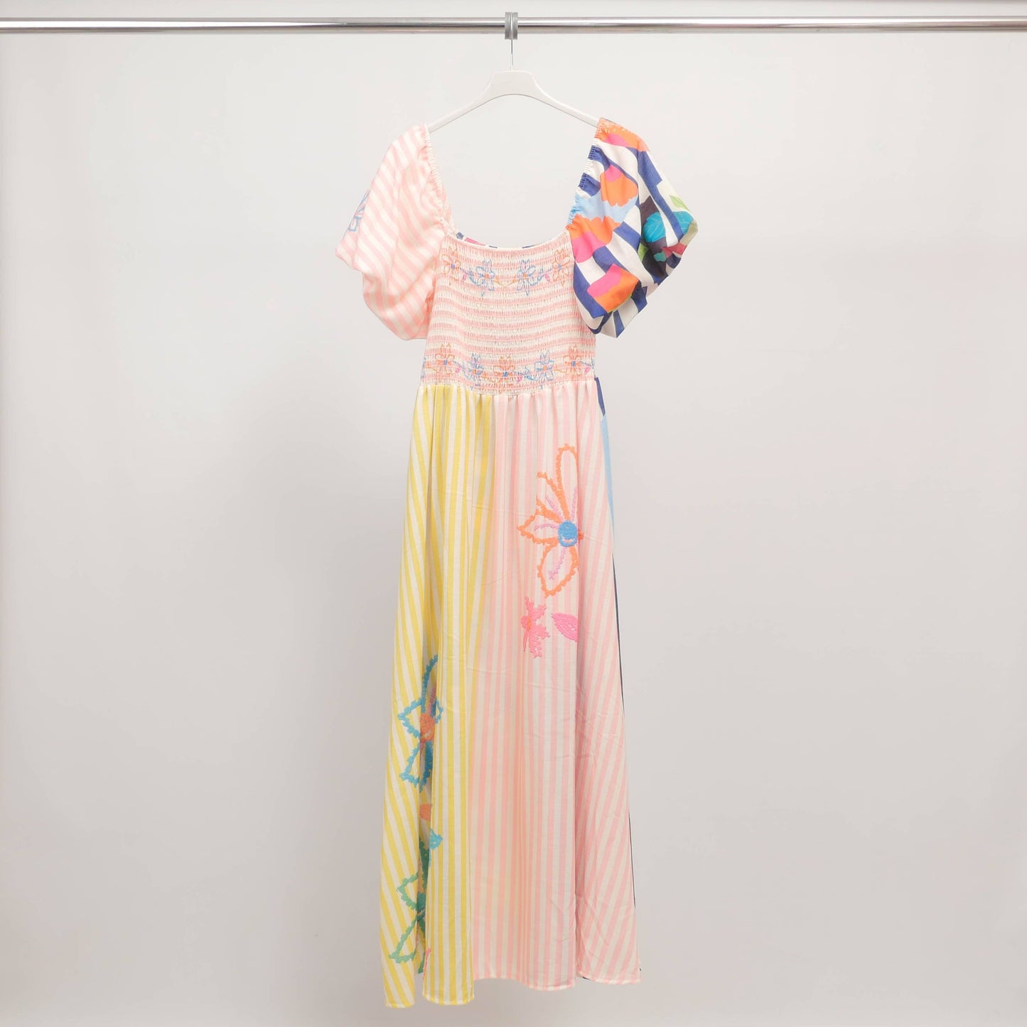 Abito lungo boho stampato con maniche a palloncino