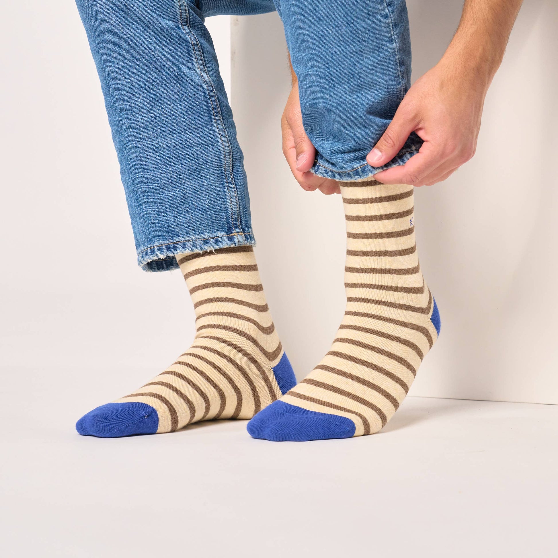 Calzini a righe in cotone pettinato beige e marrone