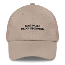 Cappellino baseball ricamato "Save Water Drink Negronis"