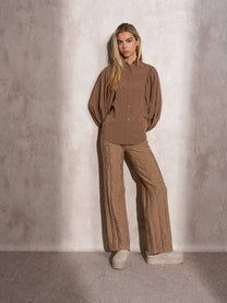 Blusa con maniche a palloncino e collo arricciato