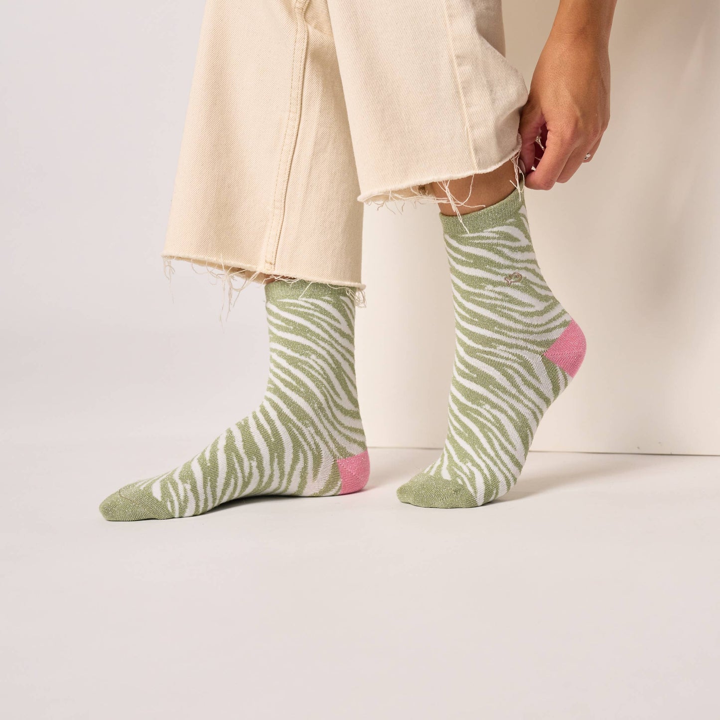 Calzini glitterati zebrati in cotone pettinato verde e bianco