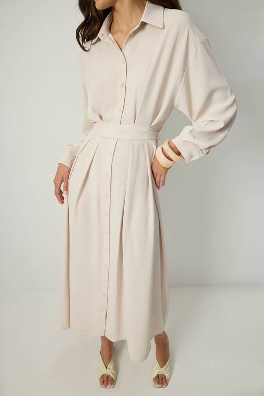 Abito camicia maxi plissettato con cintura
