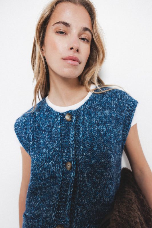 Gilet in maglia melange con bottoni