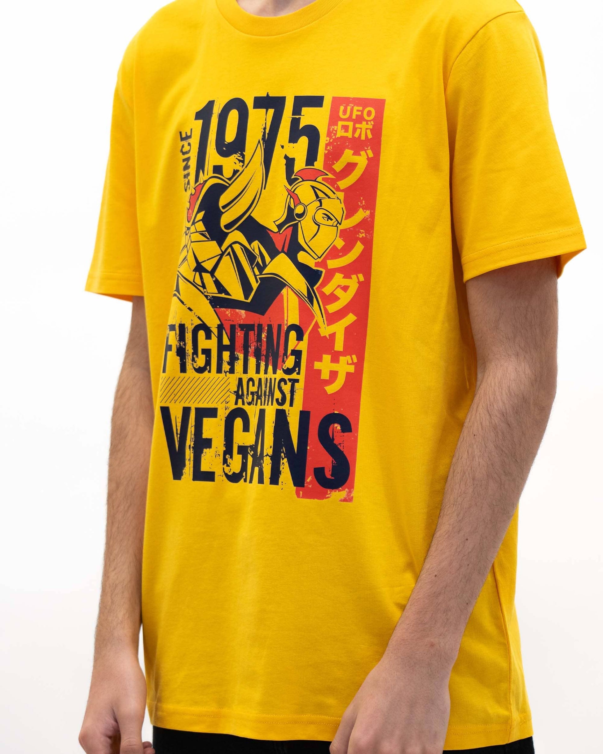 T-shirt Fighting Against Vegans con illustrazione Goldorak