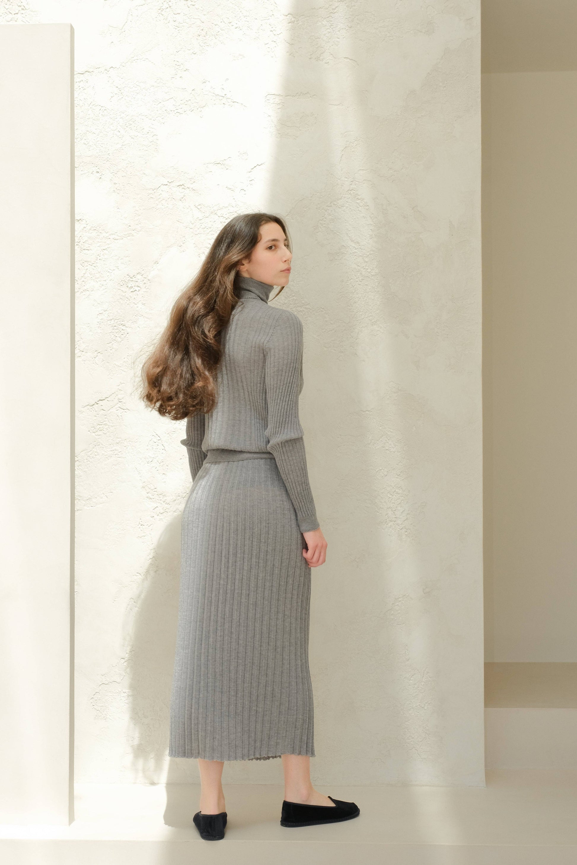 Dolcevita a coste in lana merino extra fine