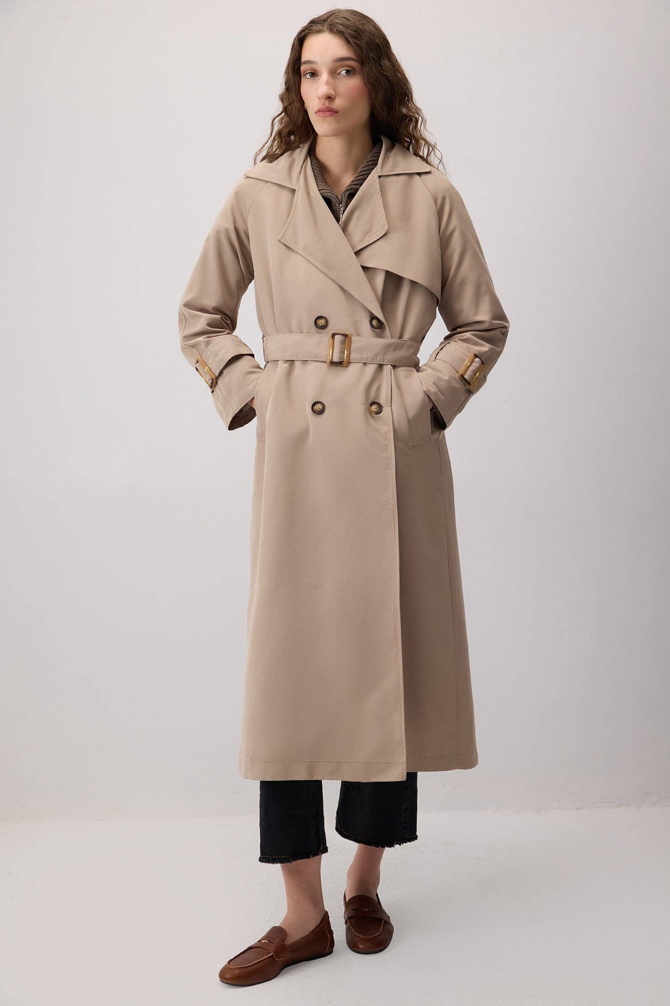 Trench oversize con cintura e fibbia