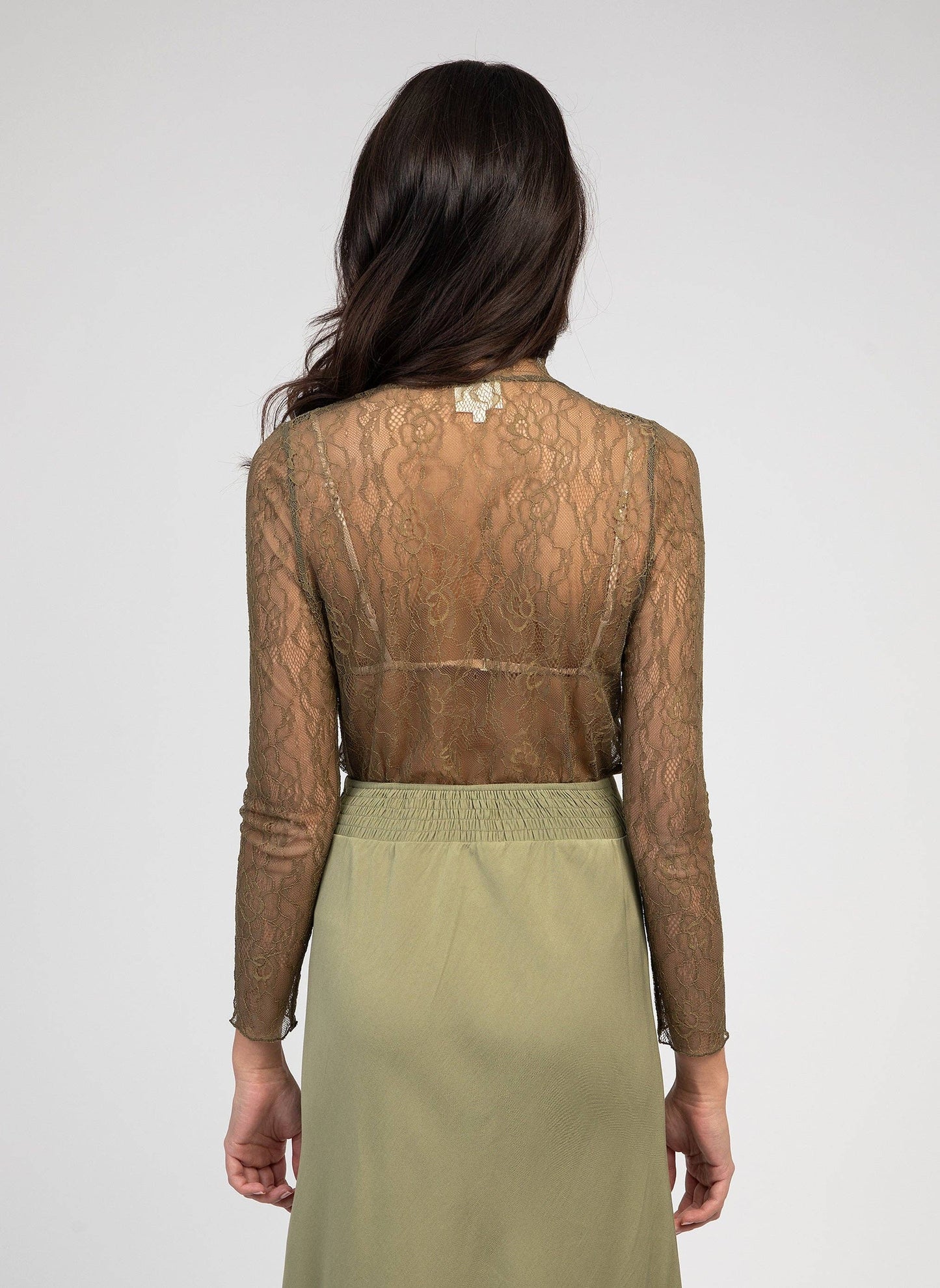 Top in pizzo kaki a collo alto