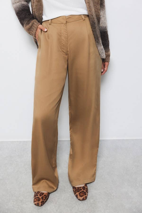 Pantaloni a pieghe dritti in lyocell