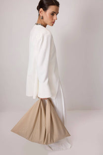 Borsa a spalla oversize in finta pelle beige