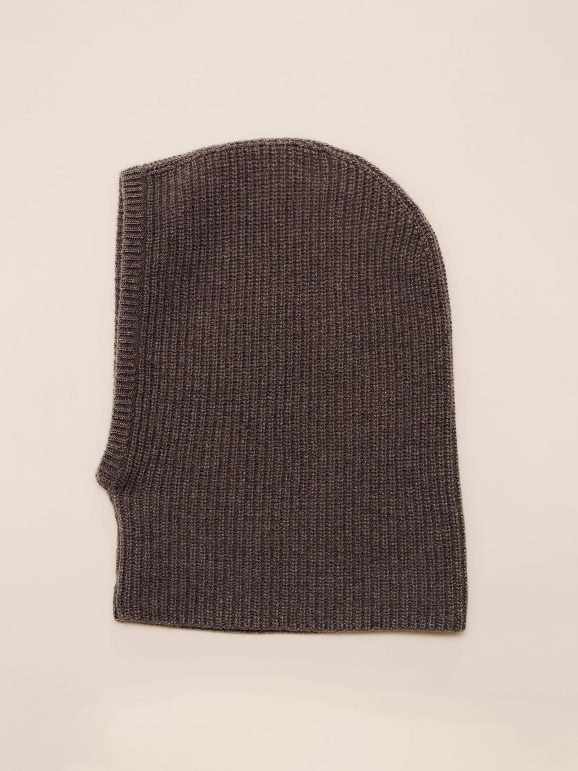 Passamontagna a coste in misto cashmere