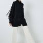 Camicia in crêpe nera con maniche a nappine