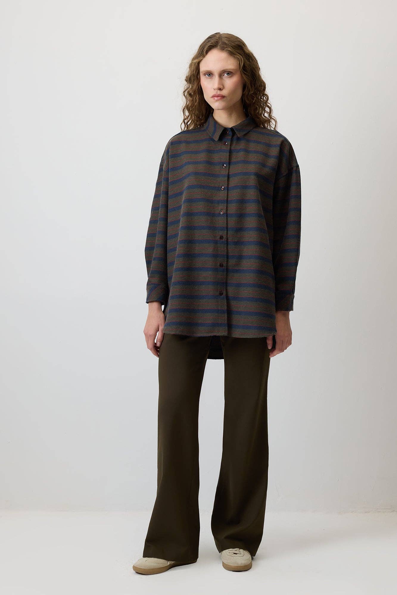 Camicia a righe oversize a vestibilità comoda