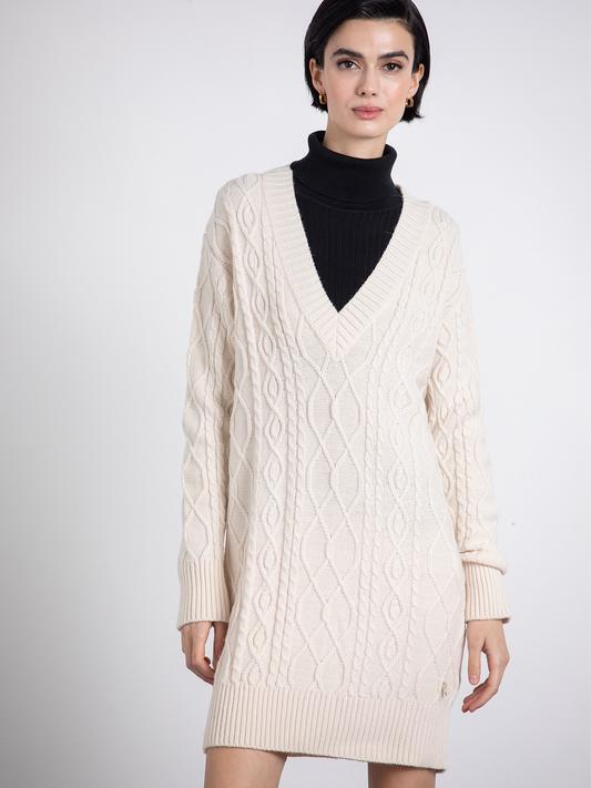 Abito in maglia intrecciata con scollo a V