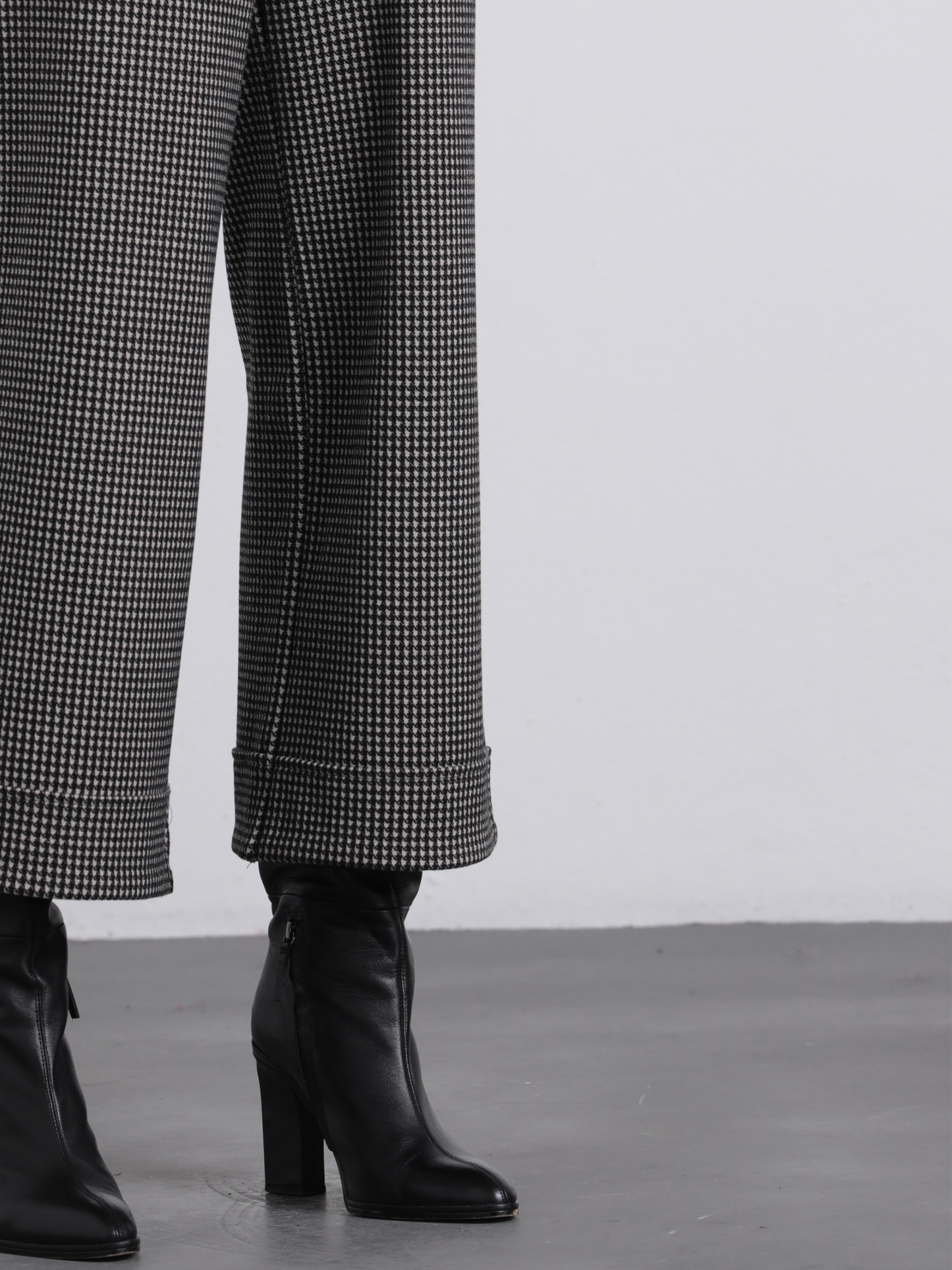 Pantaloni in maglia pied-de-poule a gamba ampia