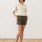 Shorts track Luca a righe oliva in lino e cotone