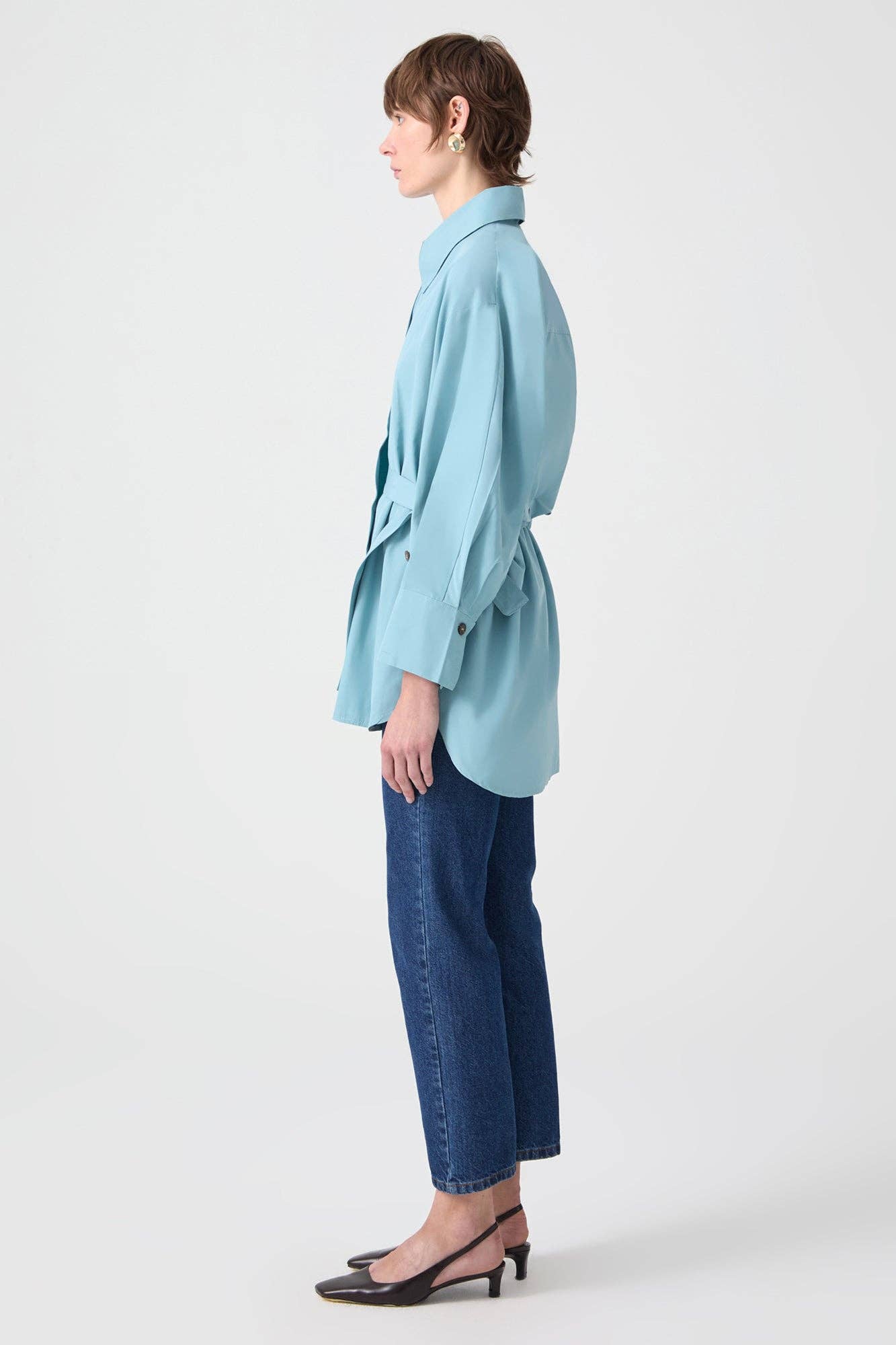 Camicia asimmetrica con cintura in misto cotone