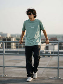 T-shirt Bendita Locura con ricamo bianco verde