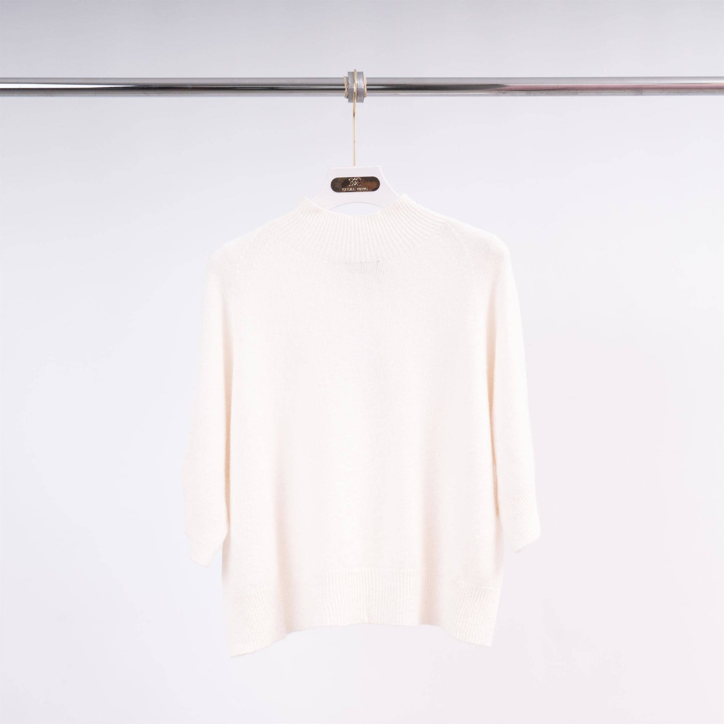 Maglione girocollo in maglia a maniche corte