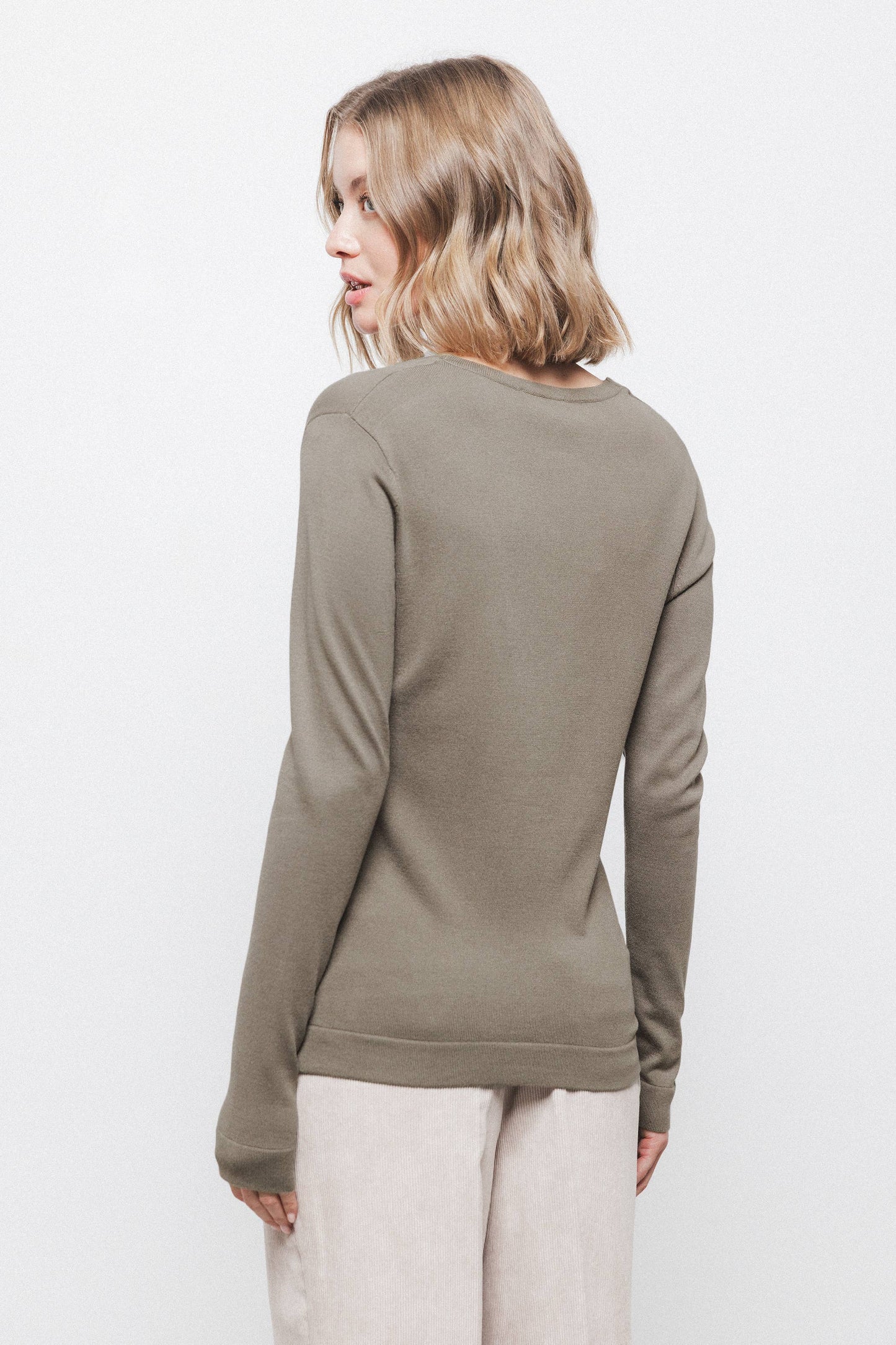 Cardigan in maglia rasata con scollo a V