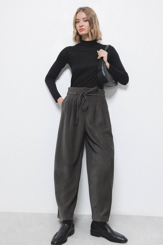 Pantaloni palazzo a pieghe in velluto con vita alta