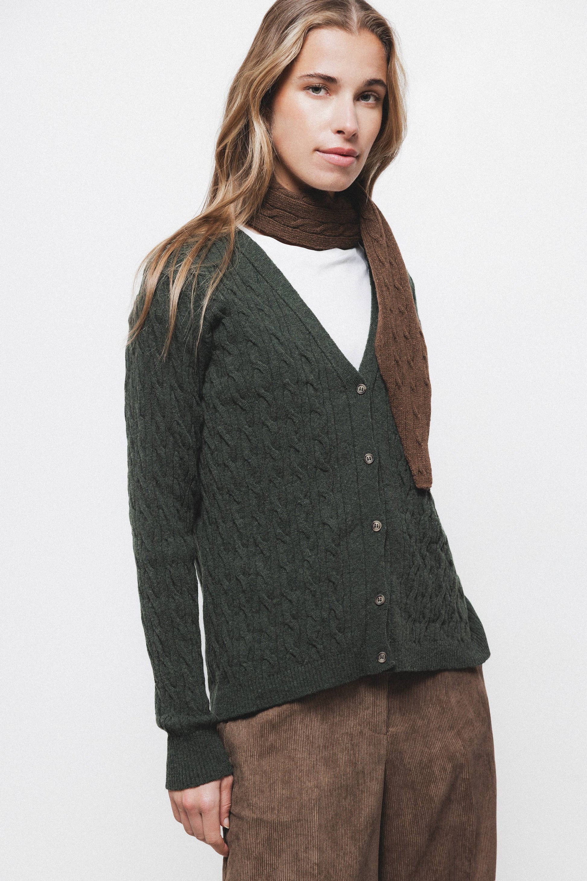 Cardigan in maglia strutturata con scollo a V
