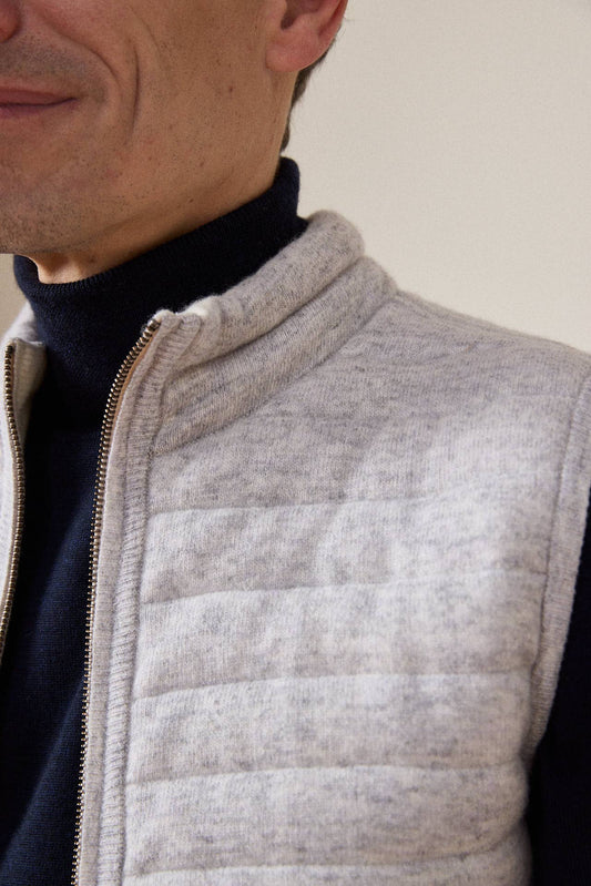 Gilet reversibile imbottito grigio latte