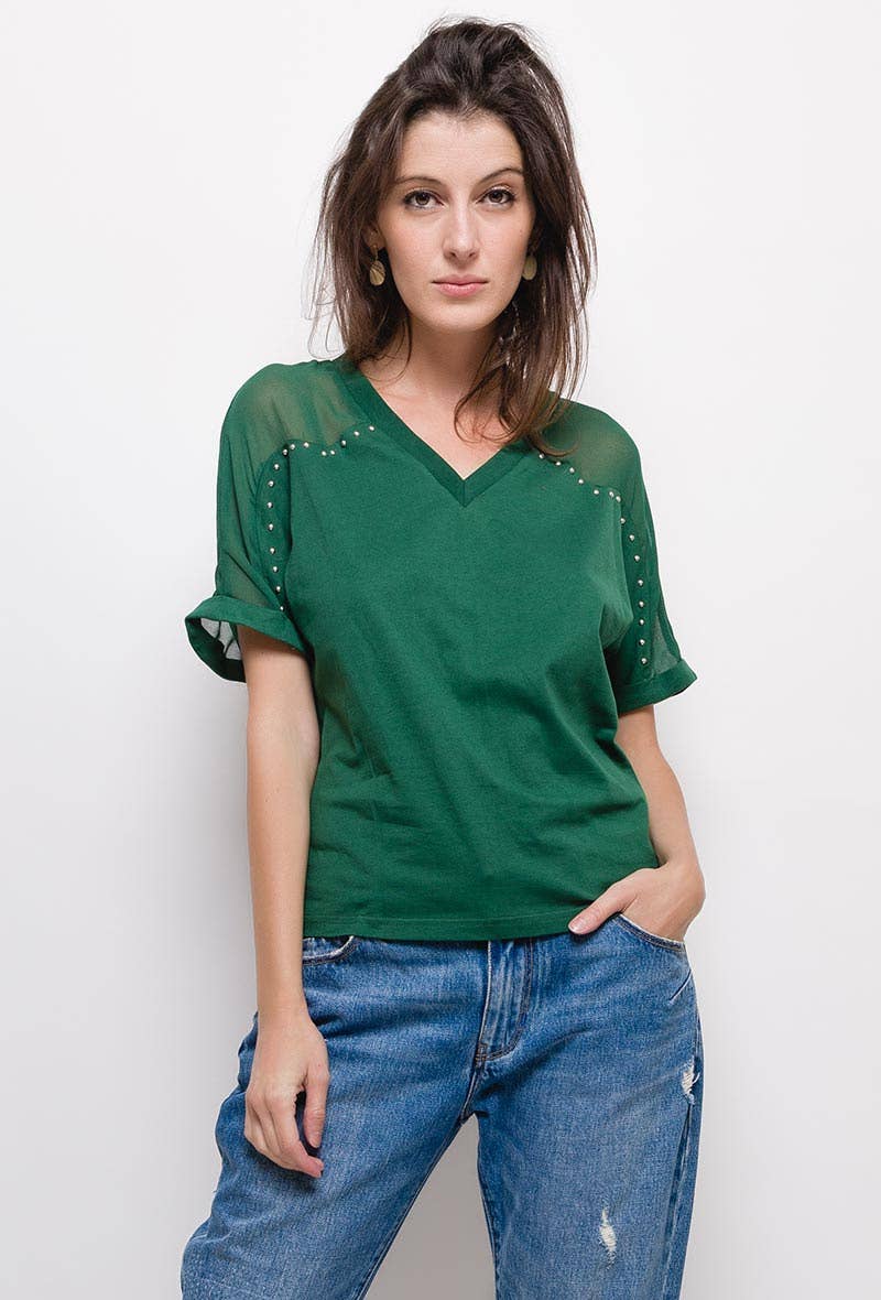 T-shirt Tea in cotone con scollo a V e borchie