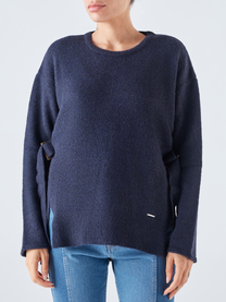 Maglione in maglia con fibbia laterale