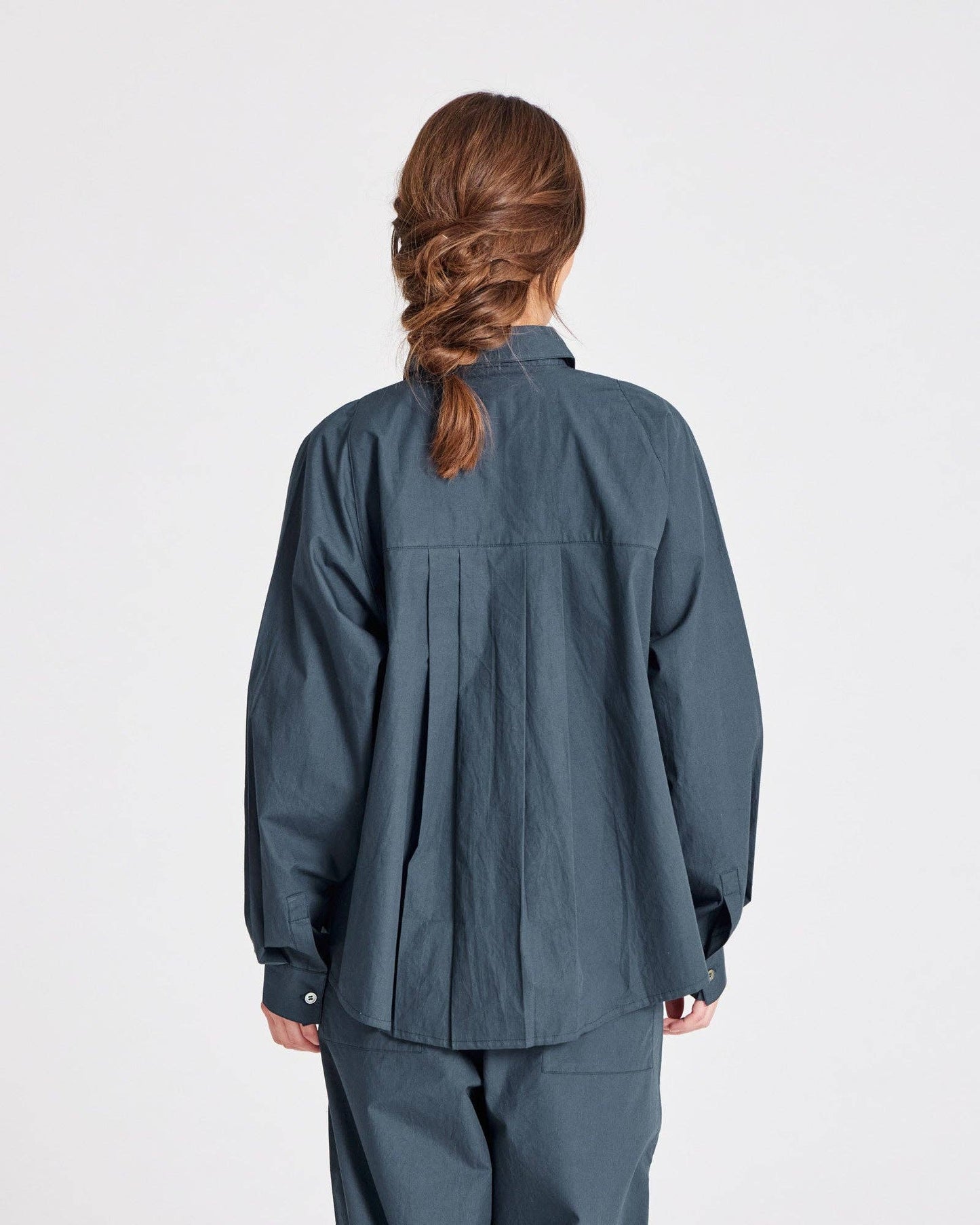 Camicia corta Bella in popeline di cotone biologico blu denim