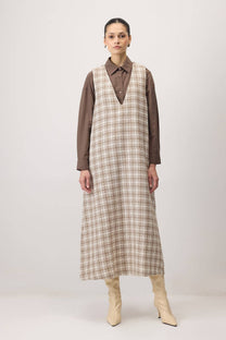 Abito lungo in tweed senza maniche