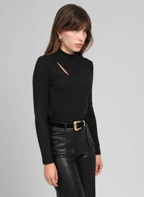 T-shirt Amelle nera a collo alto con cut-out