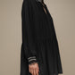 Abito corto nero in chiffon con colletto ricamato