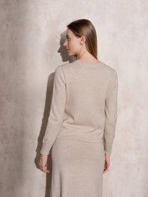 Maglione in maglia con scollo a V e profili a contrasto