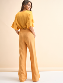 Pantaloni palazzo con cintura