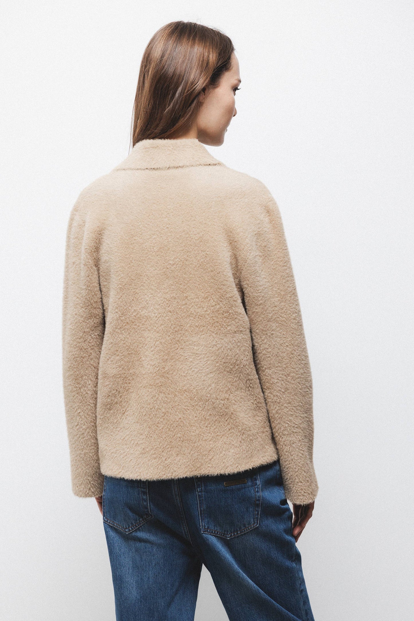Cappotto corto in pelliccia sintetica beige