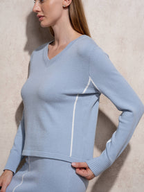 Maglione in maglia con scollo a V e profili a contrasto