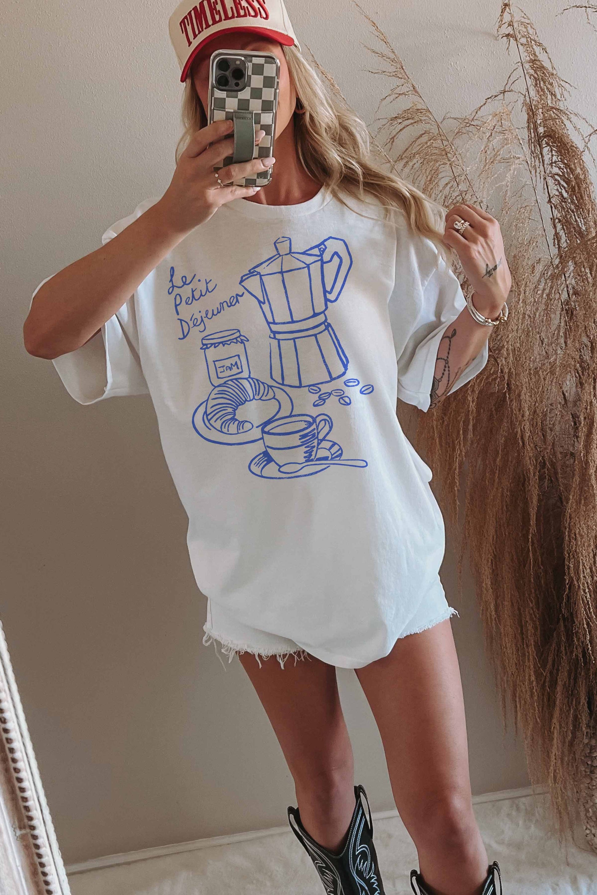 T-shirt oversize grafica “Le Petit Déjeuner” in cotone