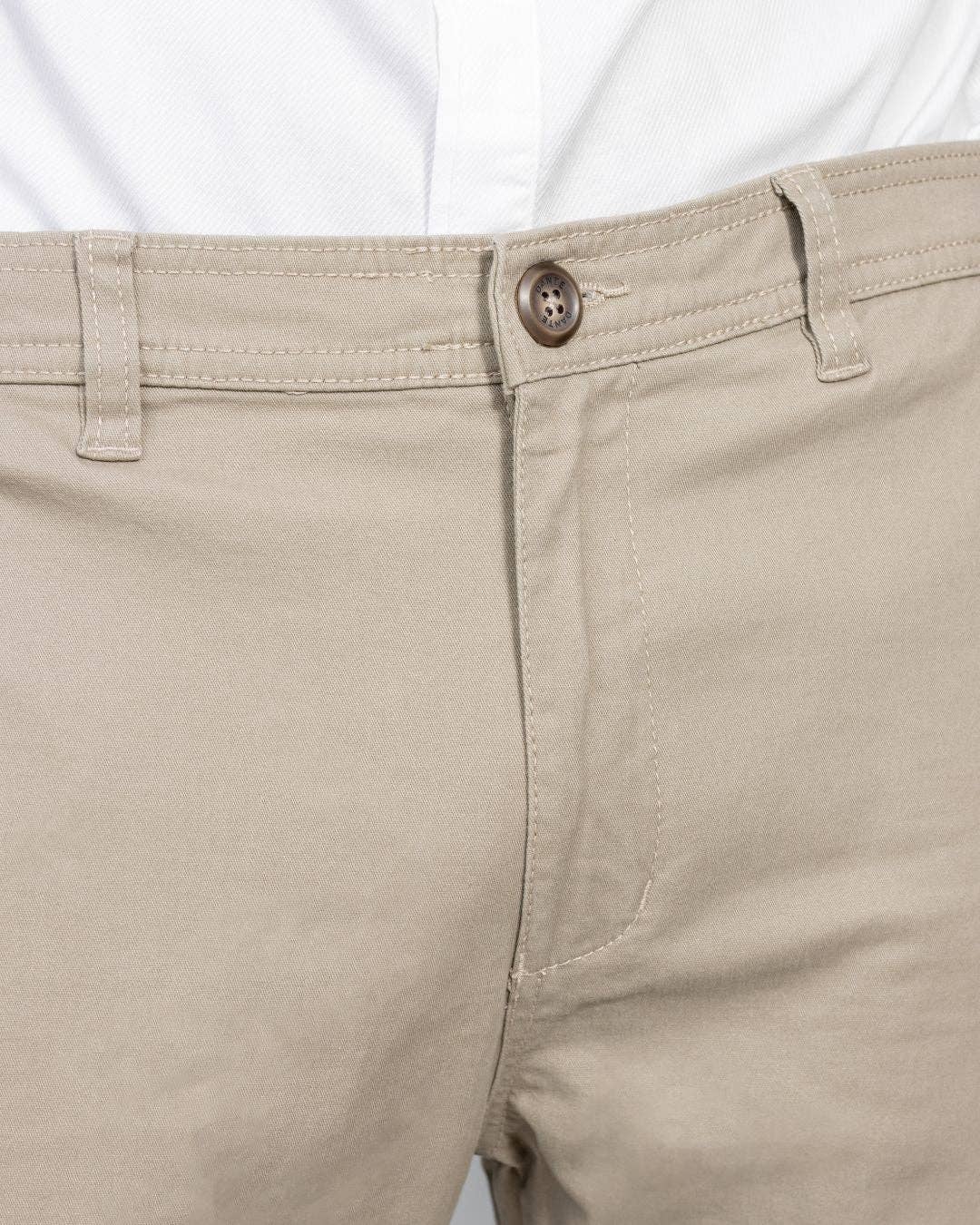 Pantaloni chino elasticizzati beige in cotone