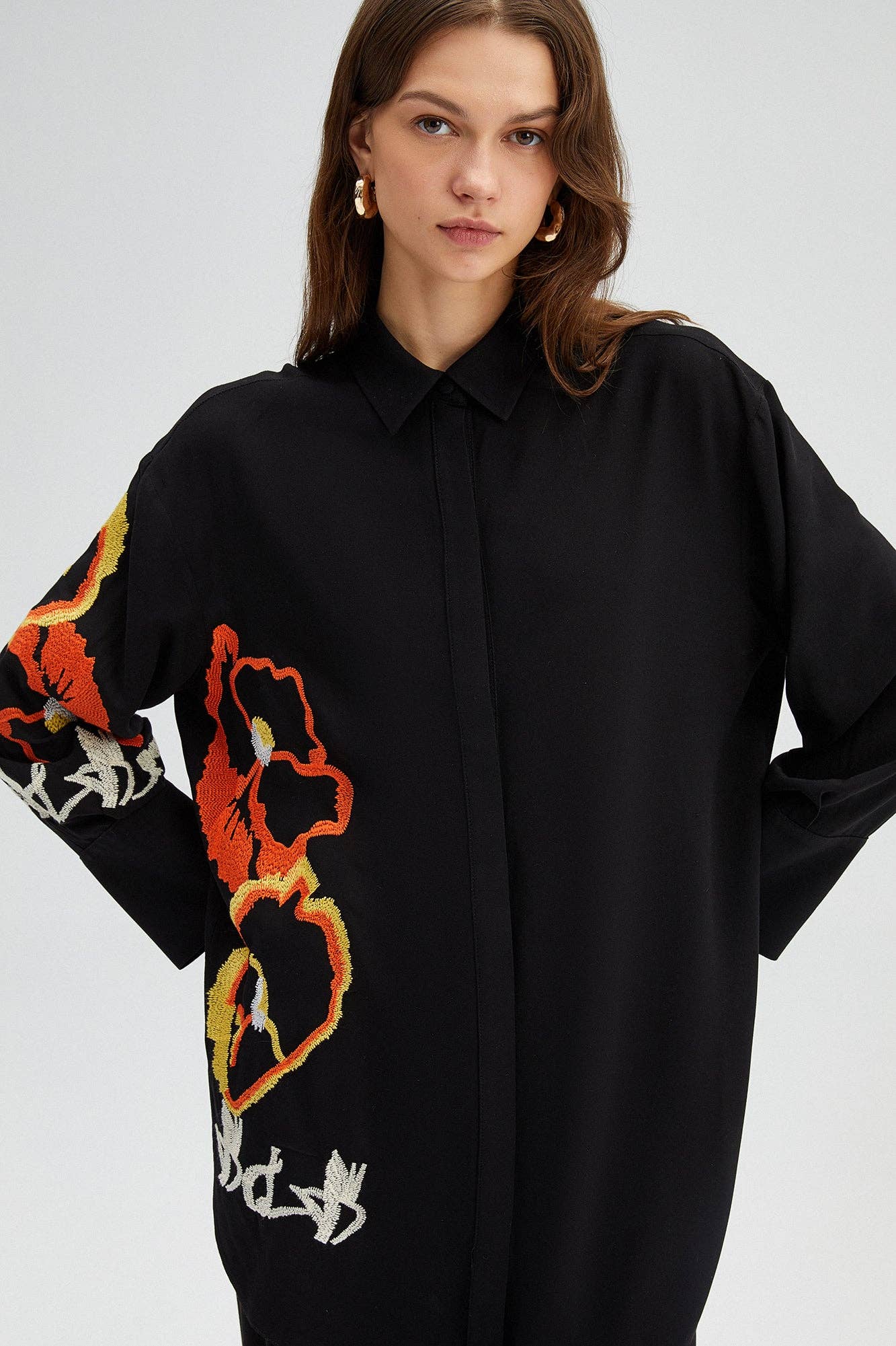 Camicia in viscosa ricamata