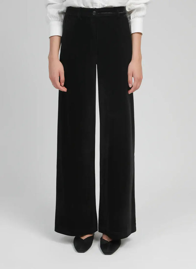 Pantaloni flare in velluto neri a vita alta